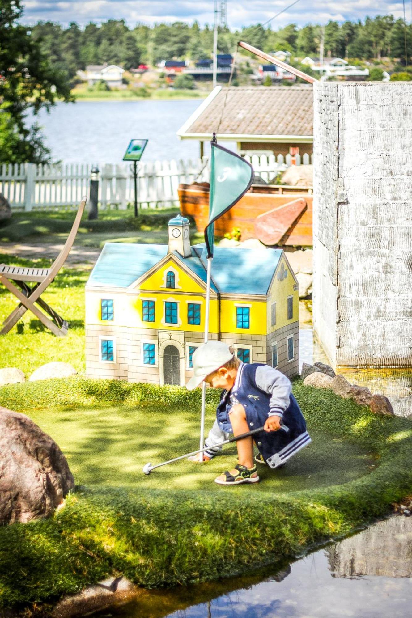 Kristinehamn Herrgardscamping & Stugor エクステリア 写真